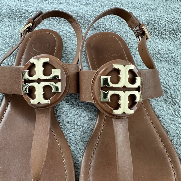 Tory Burch Claire Flat Thong Sandals - Picture 4 of 8
